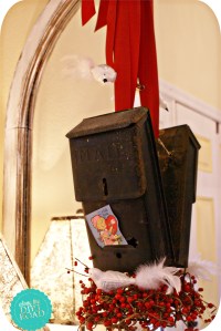 What a fun little Valentine's Day project.  All with things that I had around the house.  Love that!